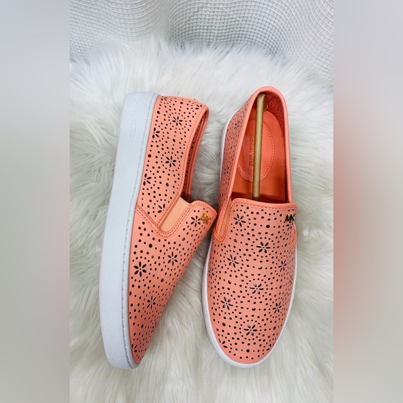 New MICHAEL Michael Kors Kane Perforated Slip-On Sneakers - Picture 2 of 9
